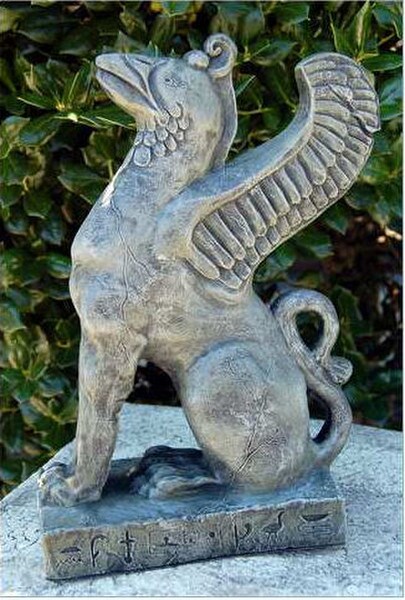 Egyptian Griffin Statue Artifact Garden Sculptures Decorative Artworks